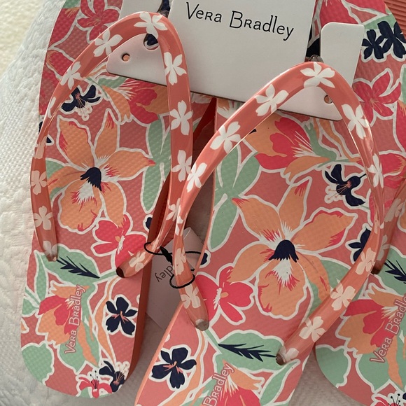 Vera Bradley Flip Flops - Picture 5 of 5